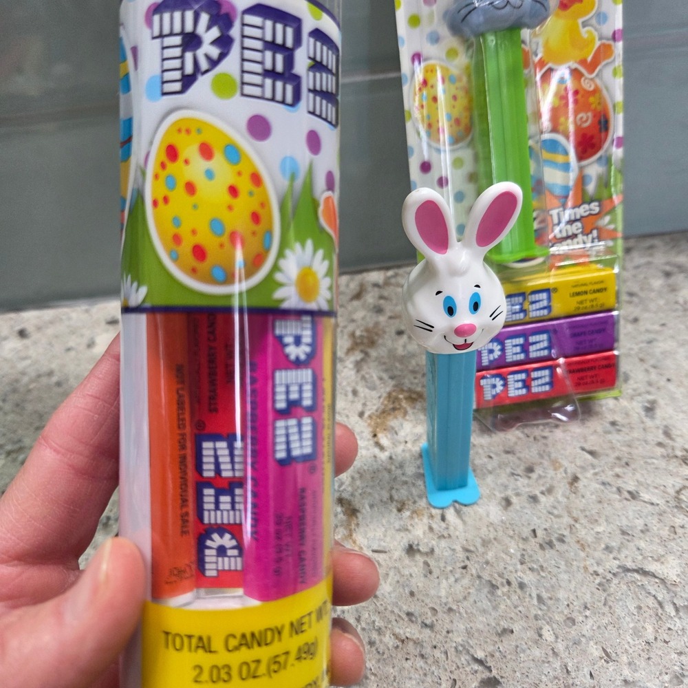 NEW SEALED PEZ Easter Bunny Rabbit Duck Candy Dispenser Gift Set New - Picture 3 of 6